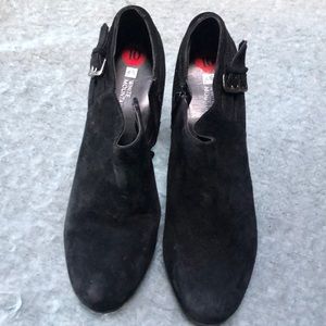 Black shoes